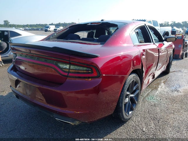 2021 DODGE CHARGER SXT RWD 4