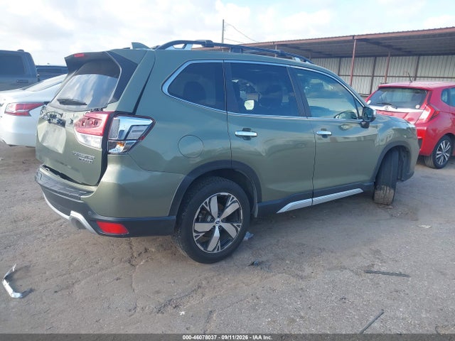 2019 SUBARU FORESTER TOURING 4