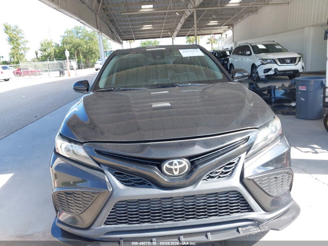 2021 TOYOTA CAMRY SE 13