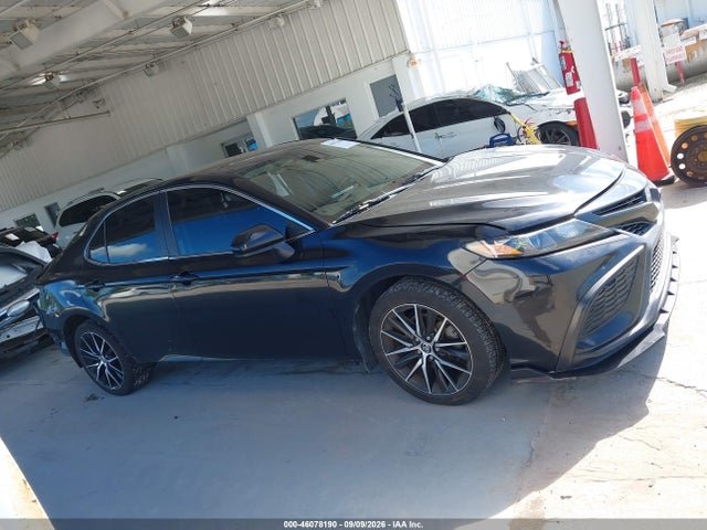 2021 TOYOTA CAMRY SE 14
