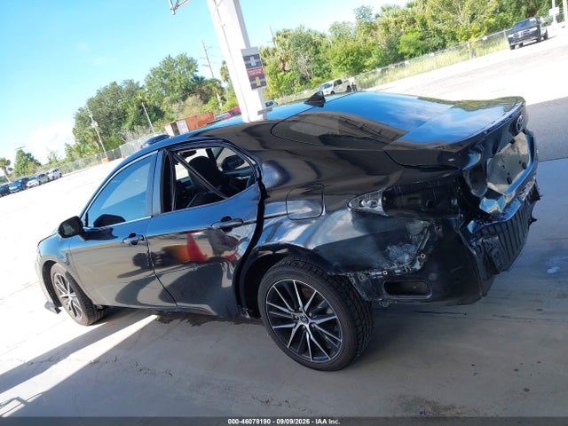 2021 TOYOTA CAMRY SE 15