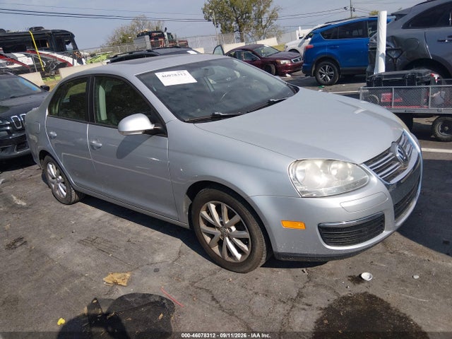 2010 VOLKSWAGEN JETTA LIMITED EDITION