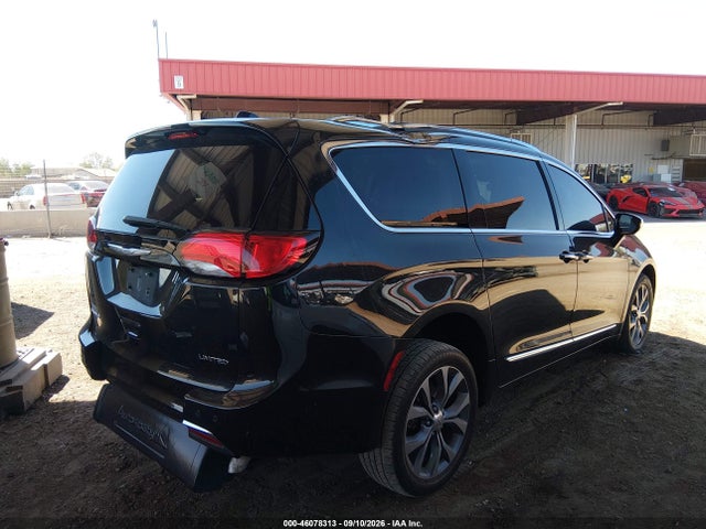 2017 CHRYSLER PACIFICA LIMITED 6