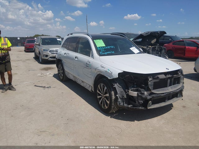 2020 MERCEDES-BENZ GLB 