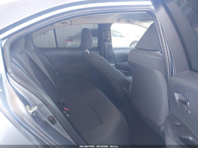 2026 TOYOTA COROLLA LE 8