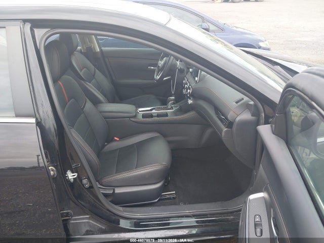 2023 NISSAN SENTRA SR XTRONIC CVT 5