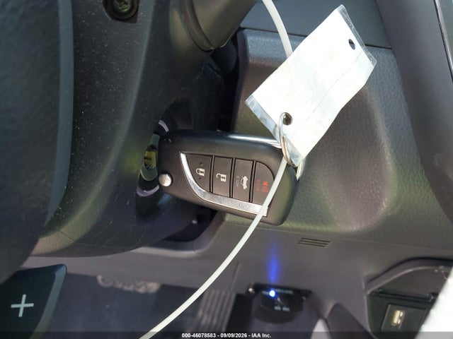 2022 TOYOTA CAMRY SE 11