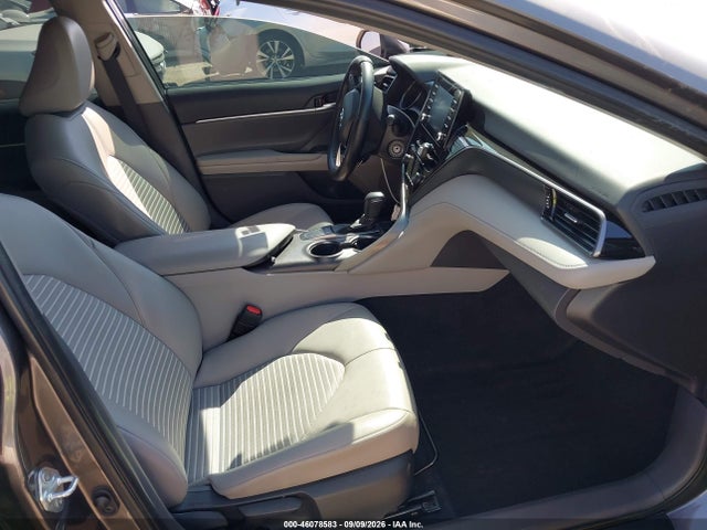 2022 TOYOTA CAMRY SE 5
