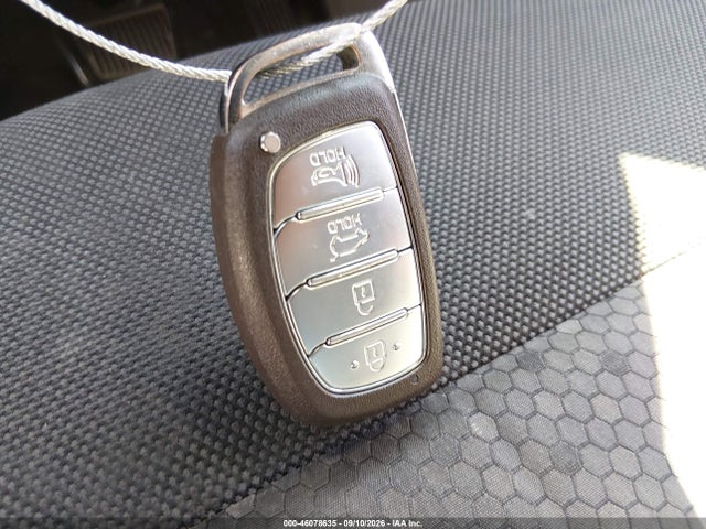 2018 HYUNDAI IONIQ HYBRID BLUE 11