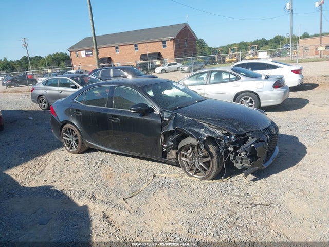2018 LEXUS IS 