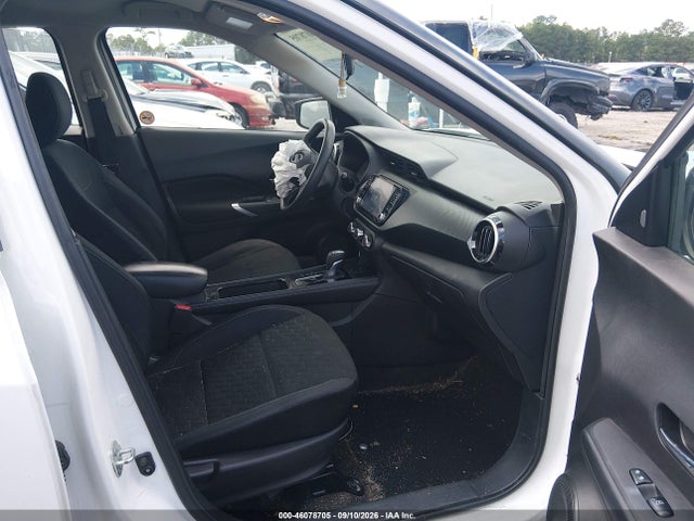 2023 NISSAN KICKS SV XTRONIC CVT 5