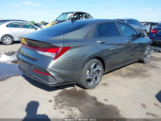 2025 HYUNDAI ELANTRA SEL SPORT 4