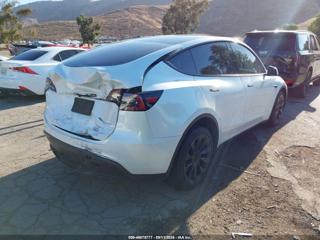 2023 TESLA MODEL Y AWD/LONG RANGE DUAL MOTOR ALL-WHEEL DRIVE 4