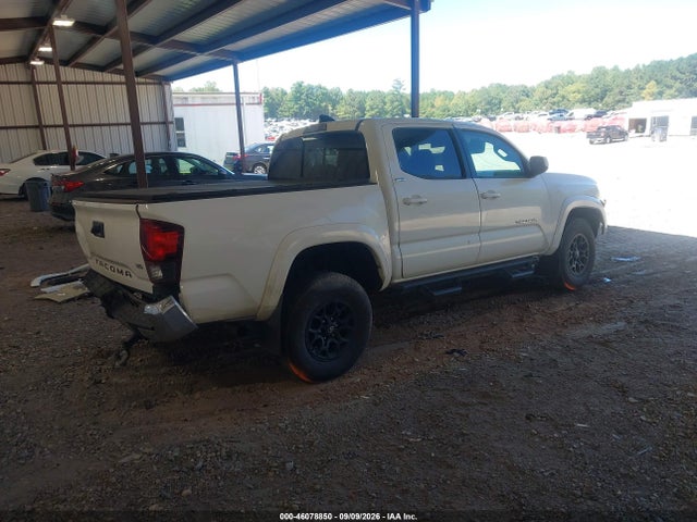 2022 TOYOTA TACOMA SR5 V6 4
