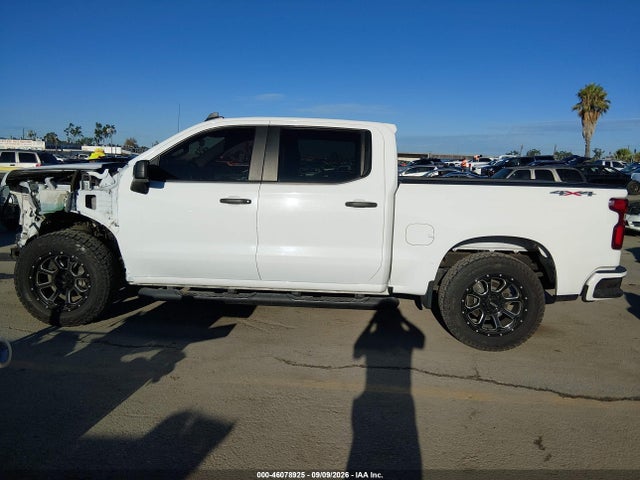 2021 CHEVROLET SILVERADO 1500 4WD SHORT BED CUSTOM 15