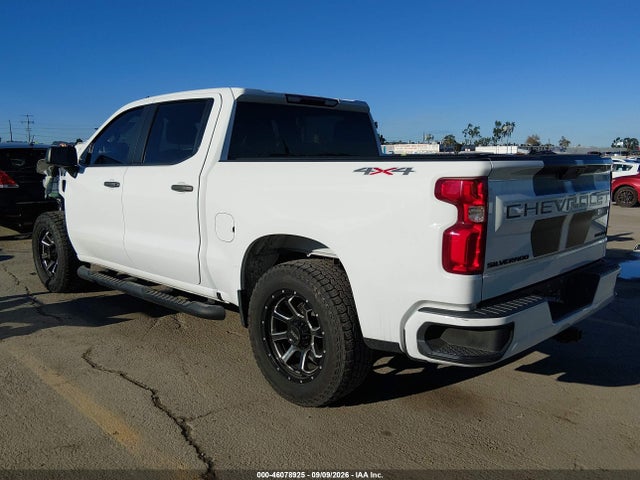 2021 CHEVROLET SILVERADO 1500 4WD SHORT BED CUSTOM 3