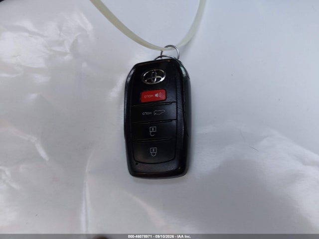 2023 TOYOTA COROLLA SE 11