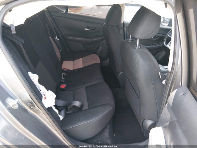 2022 NISSAN SENTRA SV XTRONIC CVT 8