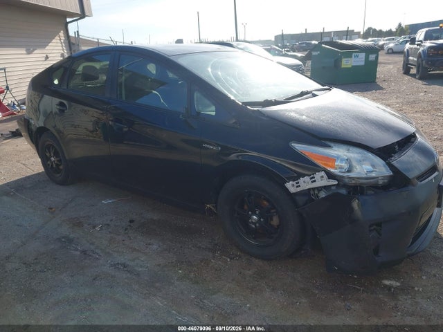 2015 TOYOTA PRIUS THREE