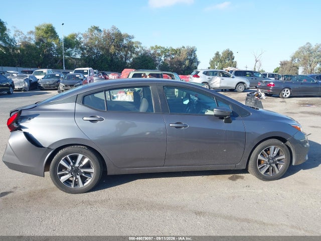 2021 NISSAN VERSA SV XTRONIC CVT 12