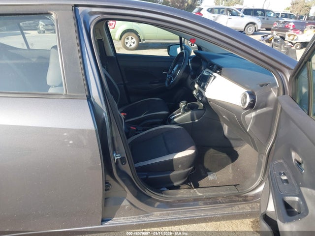 2021 NISSAN VERSA SV XTRONIC CVT 5