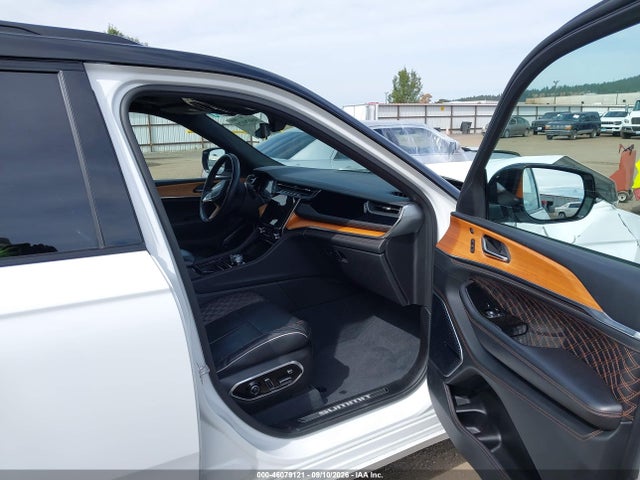 2023 JEEP GRAND CHEROKEE L SUMMIT RESERVE 4X4 5