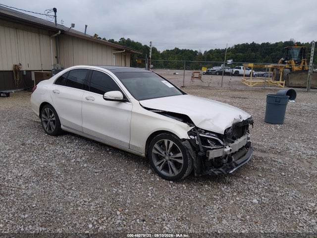 2015 MERCEDES-BENZ C 300 