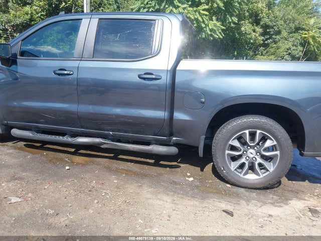 2019 CHEVROLET SILVERADO 1500 RST 13