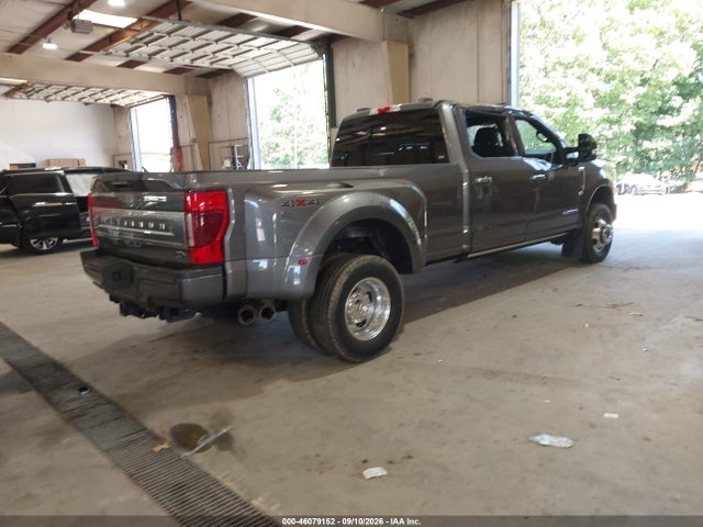 2022 FORD F-350 PLATINUM 4