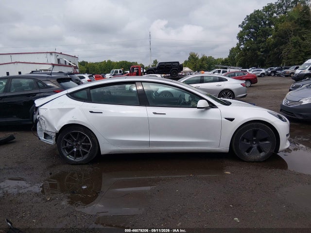 2022 TESLA MODEL 3 LONG RANGE DUAL MOTOR ALL-WHEEL DRIVE 13