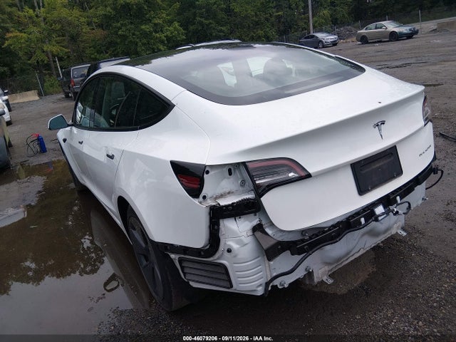 2022 TESLA MODEL 3 LONG RANGE DUAL MOTOR ALL-WHEEL DRIVE 3