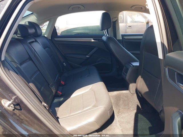 2018 VOLKSWAGEN PASSAT 2.0T R-LINE/2.0T S 8