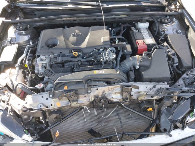 2022 TOYOTA CAMRY XLE 10