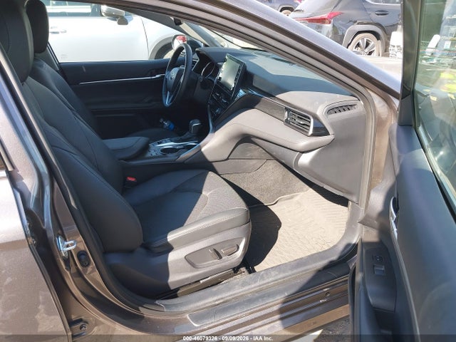 2022 TOYOTA CAMRY XLE 5