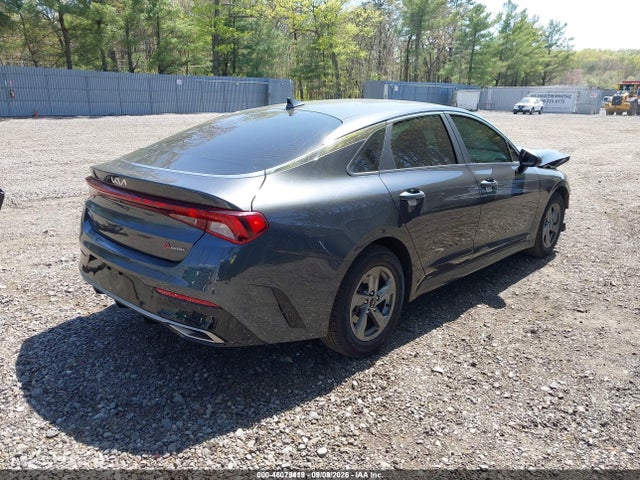 2022 KIA K5 LXS 4
