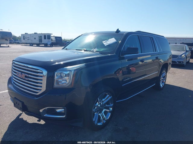 2019 GMC YUKON XL SLT 2