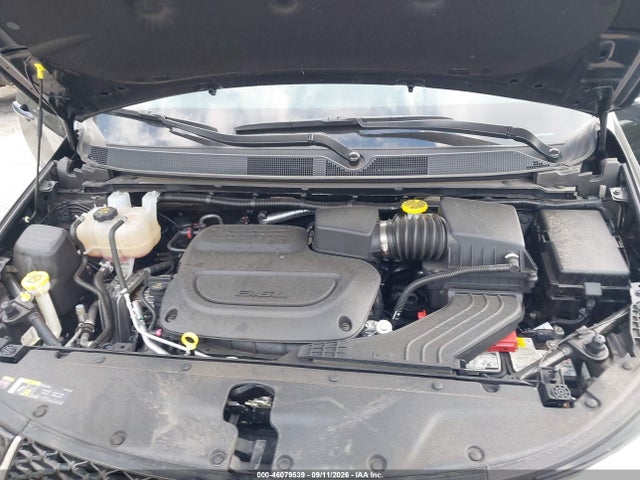 2023 CHRYSLER PACIFICA TOURING L 10