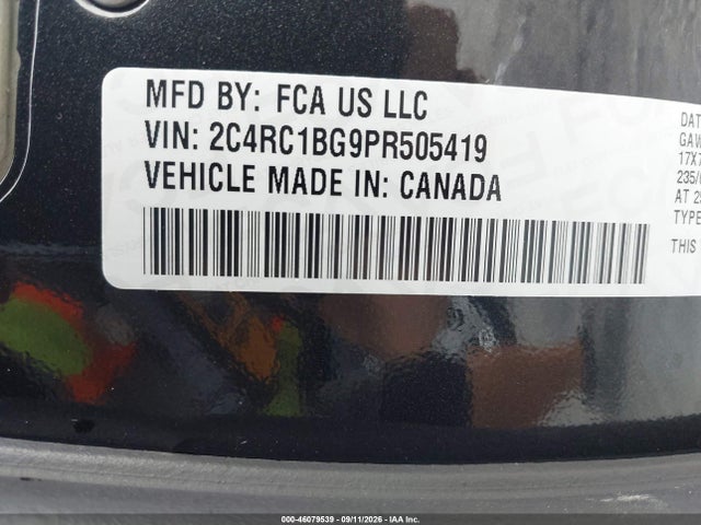 2023 CHRYSLER PACIFICA TOURING L 9