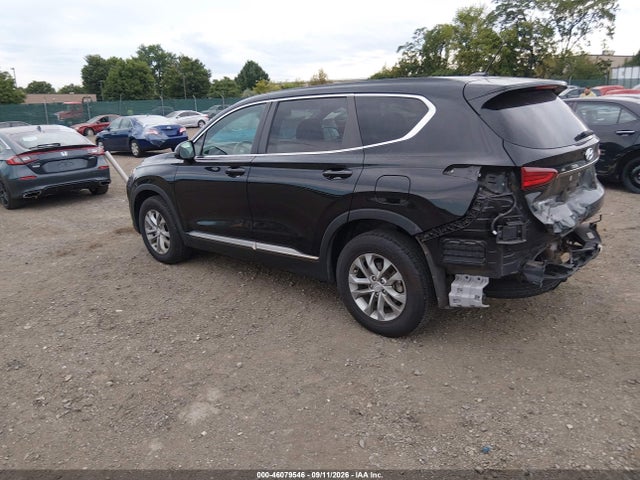 2019 HYUNDAI SANTA FE SE 3