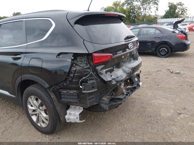 2019 HYUNDAI SANTA FE SE 6