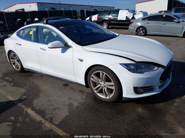 2015 TESLA MODEL S 70D/85D/P85D