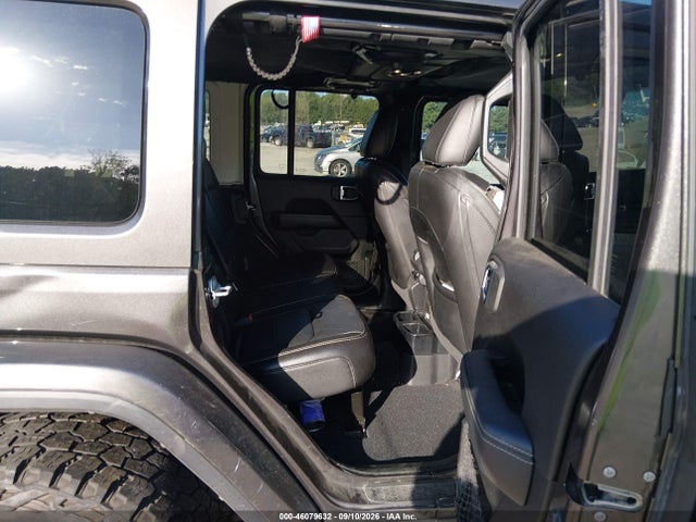 2021 JEEP WRANGLER UNLIMITED SAHARA 4X4 8