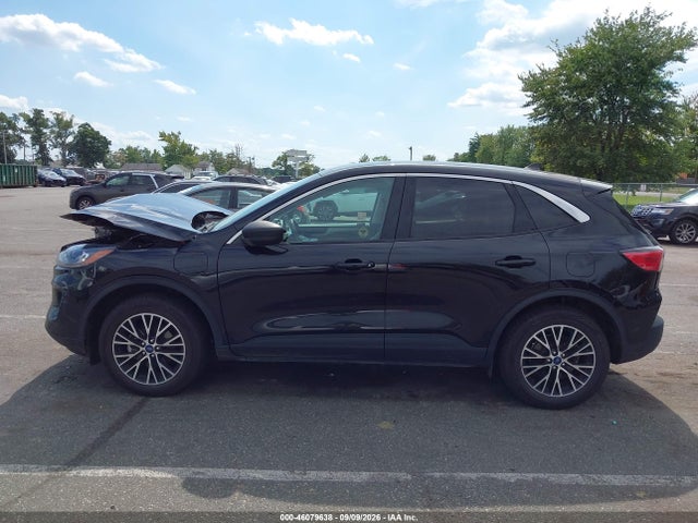 2022 FORD ESCAPE SE PLUG-IN HYBRID 14