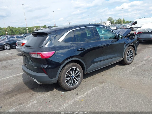 2022 FORD ESCAPE SE PLUG-IN HYBRID 4