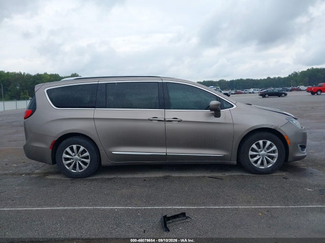 2018 CHRYSLER PACIFICA TOURING L PLUS 13