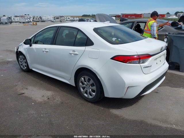 2022 TOYOTA COROLLA LE 3