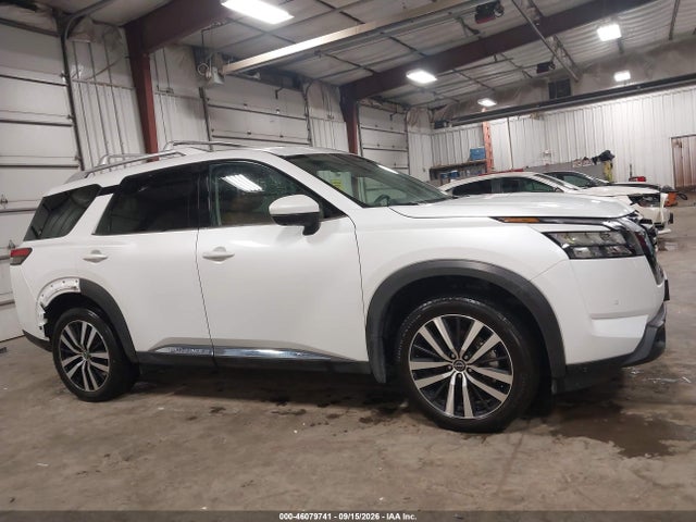 2025 NISSAN PATHFINDER PLATINUM 4WD 14