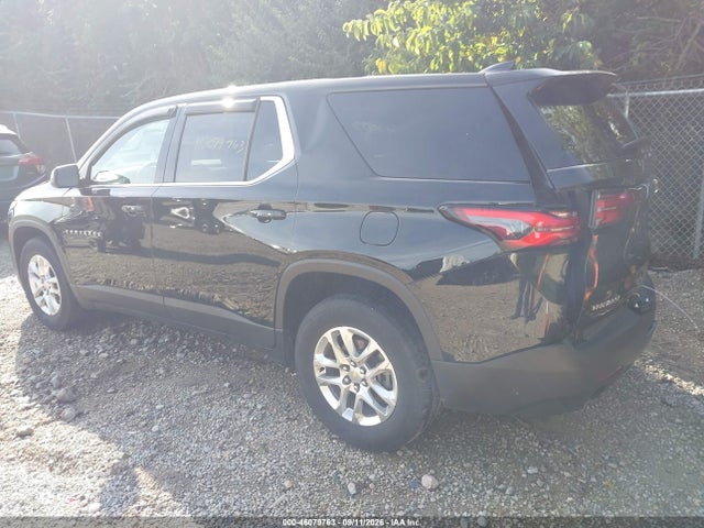 2023 CHEVROLET TRAVERSE FWD LS 3