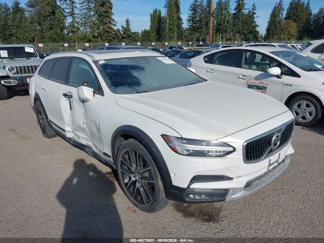2017 VOLVO V90 T6