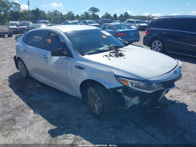 2017 KIA OPTIMA LX